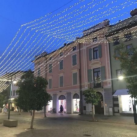 Casa Nika Daire Riva del Garda Dış mekan fotoğraf