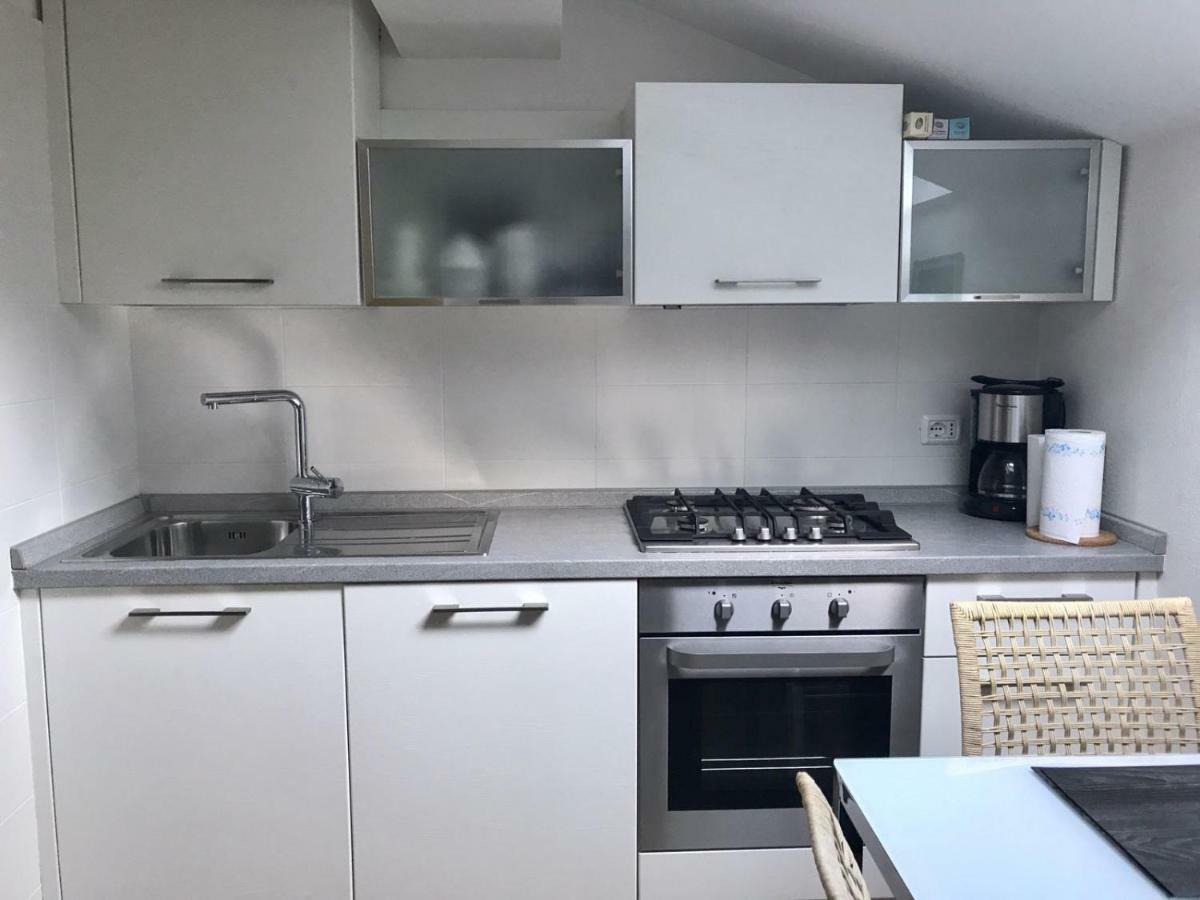Casa Nika Daire Riva del Garda Dış mekan fotoğraf